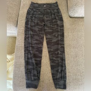 Athleta Salutation Jogger